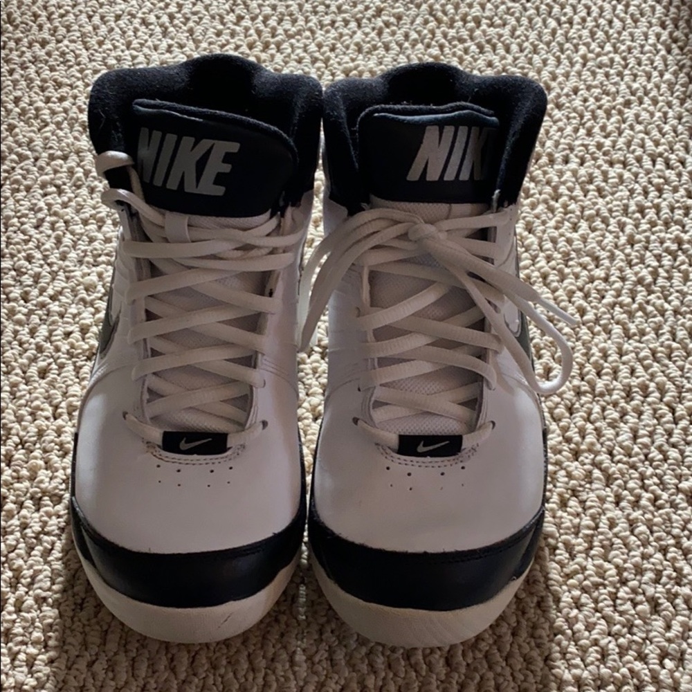 Women’s Nike high top basketball sneakers